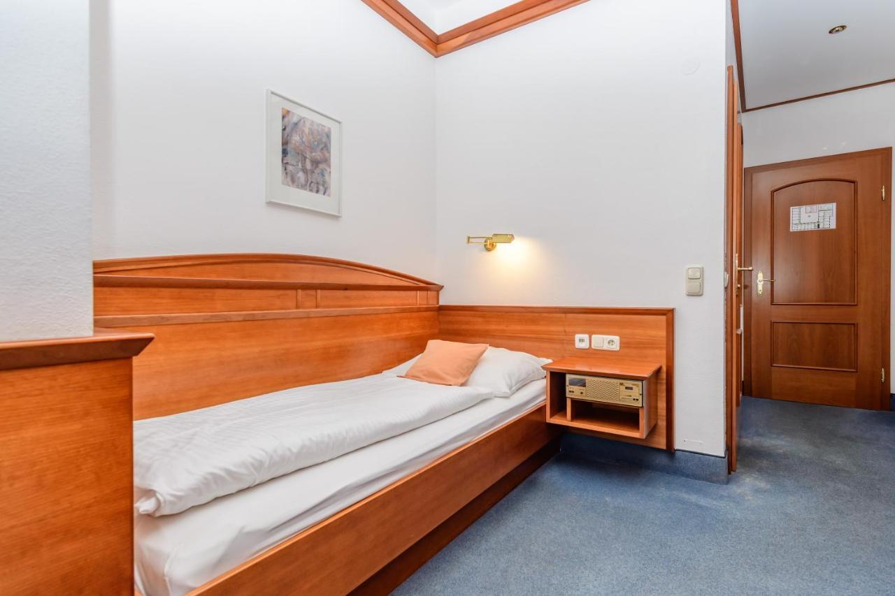 Gasthof Stoeckler Hotel Enns Eksteriør billede