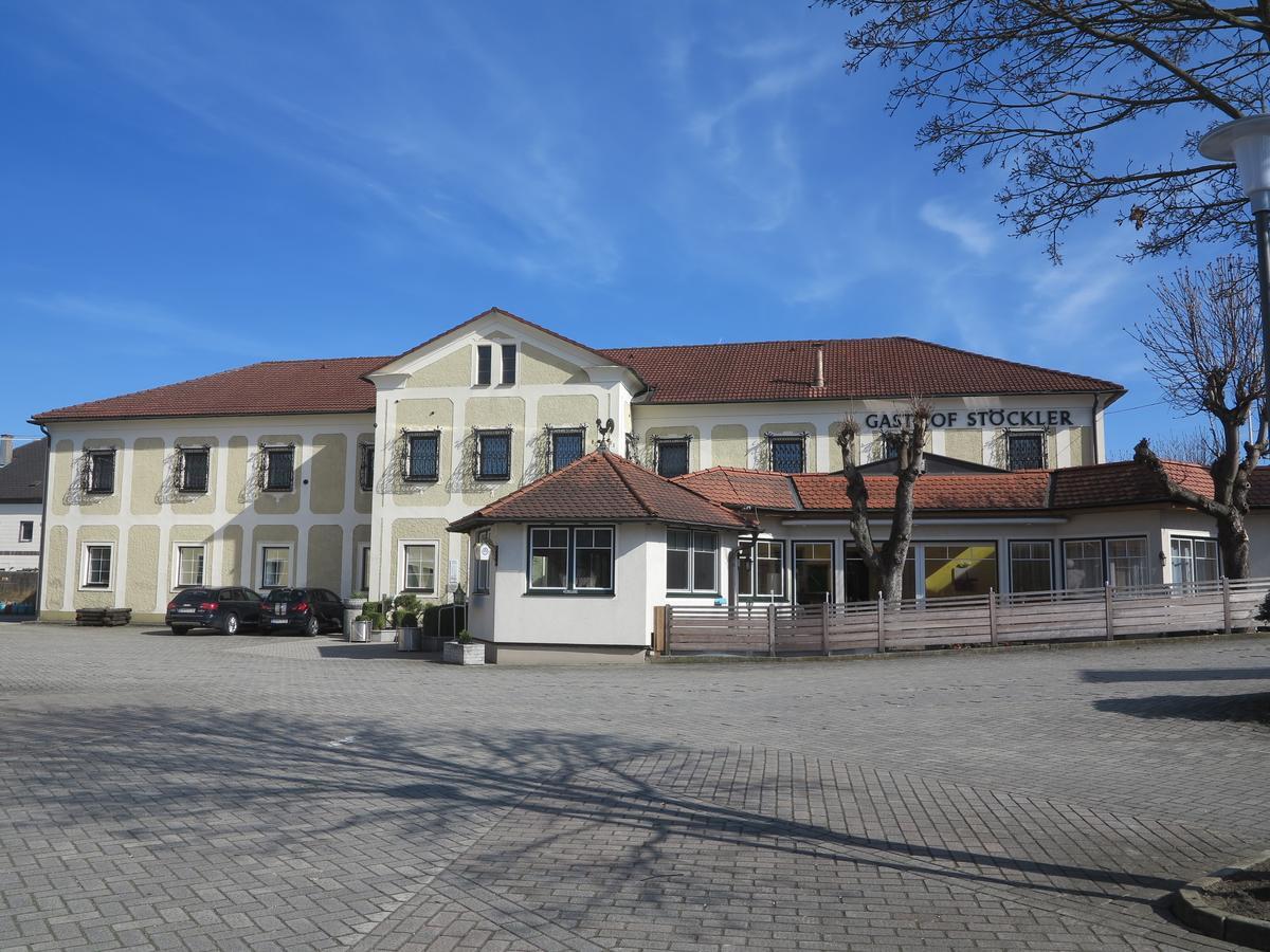 Gasthof Stoeckler Hotel Enns Eksteriør billede
